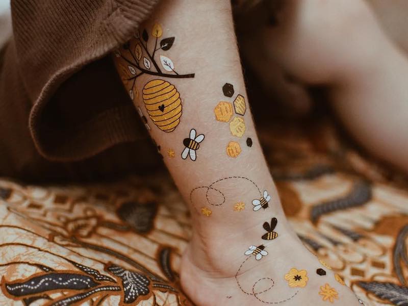 Honey bees temporary tattoos