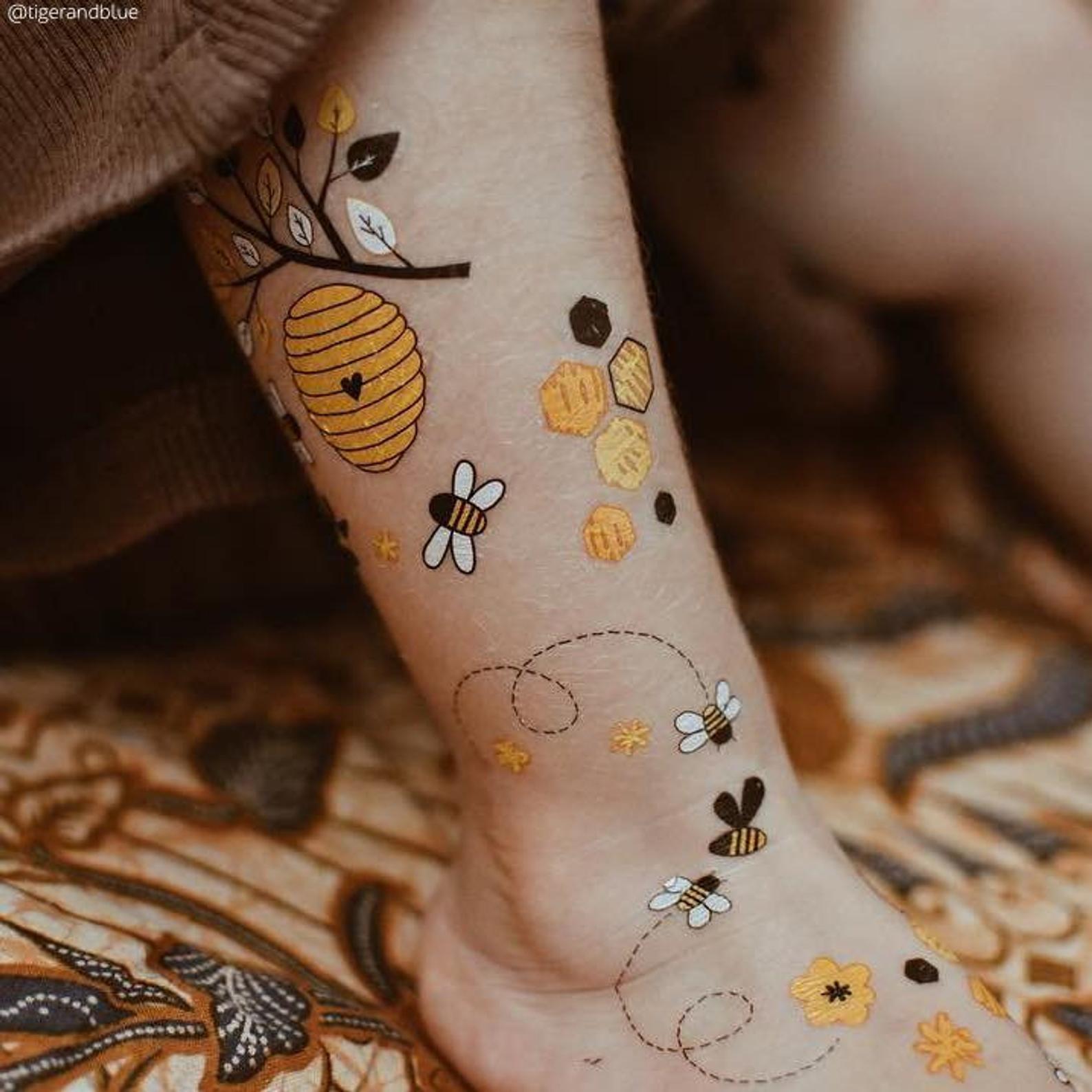 Honey bees temporary tattoo set