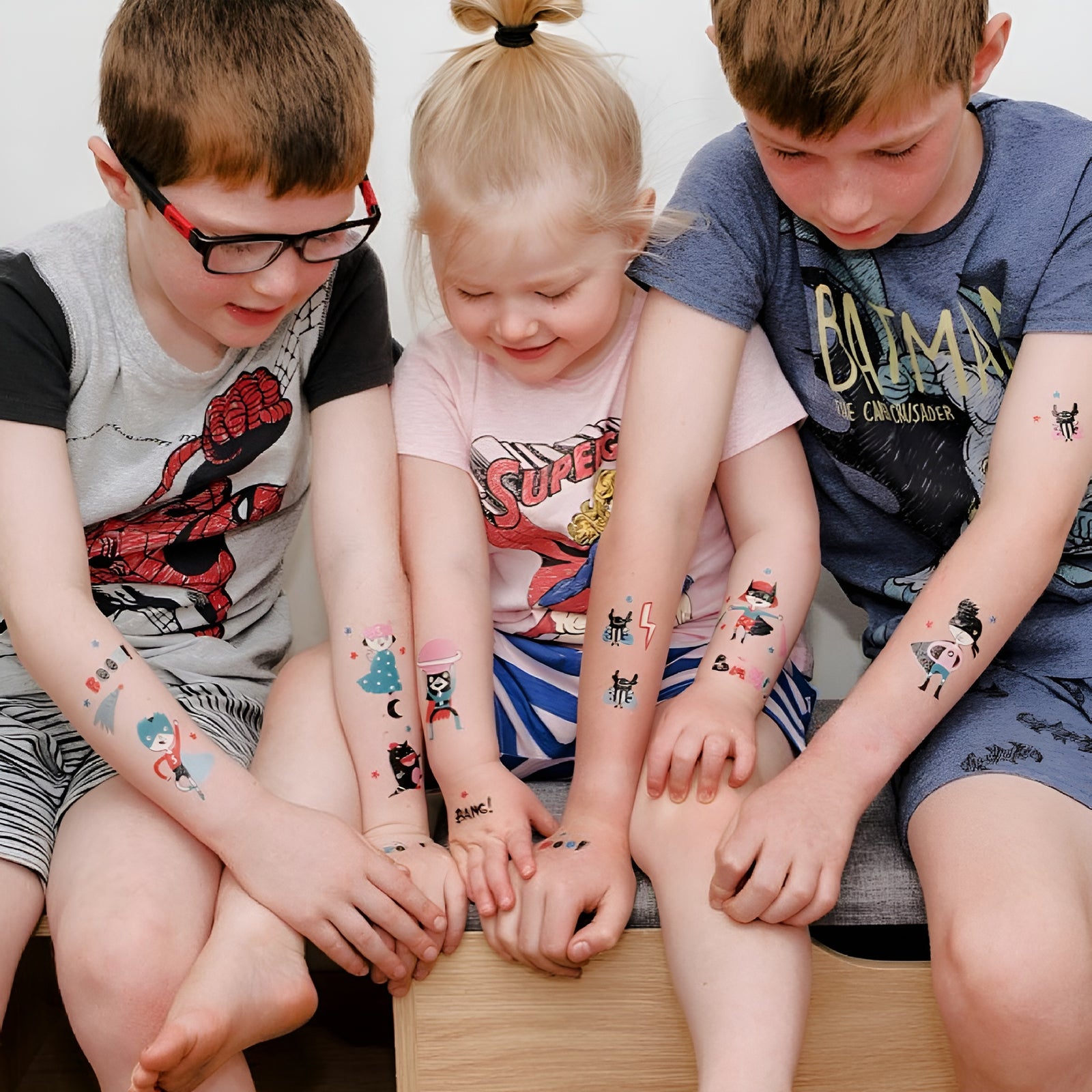 Superheroes gang temporary tattoo set