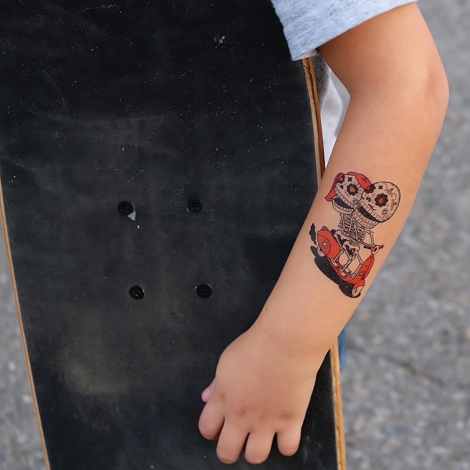 Can Kids Go Into Tattoo Shops?