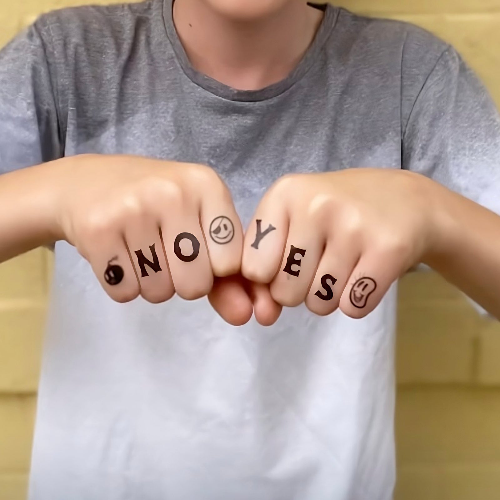 Yes / No knuckle temporary tattoos set for kids