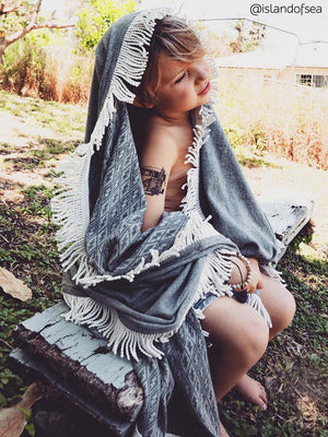 High quality retro surf van temporary tattoos from Ducky street.Hippie van tattoo stickers for modern kids.