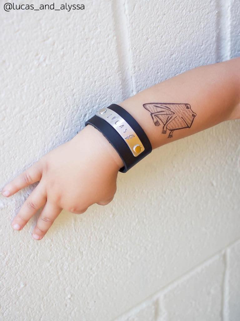 Frog temporary tattoo from high quality big Animals temporary tattoos set designed by Maria Kalyagina.