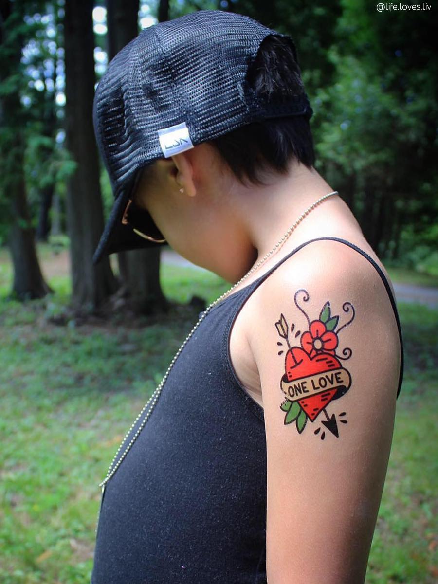 One Love tattoo - Tattoo Shop