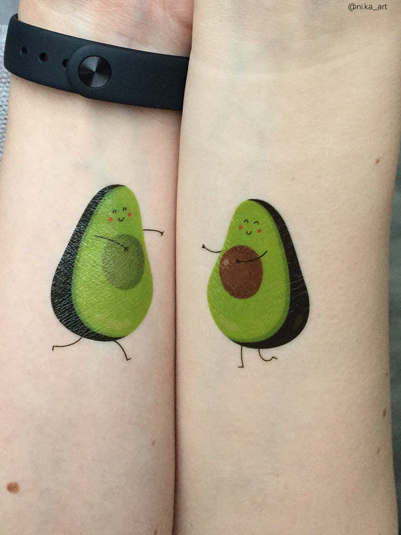 Funny gift for couples: avocado halfes in love temporary tattoos 
